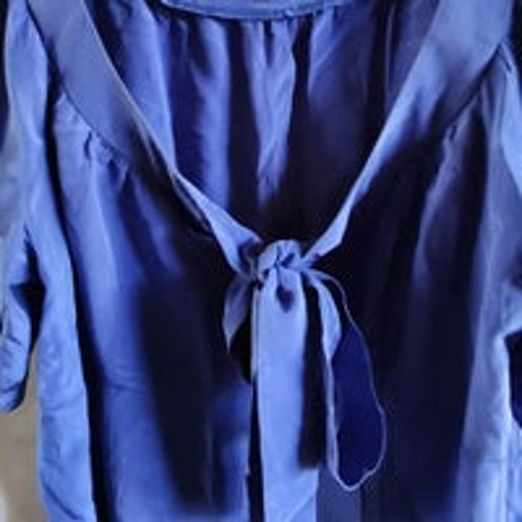 Nanette Lepore blue silk top 10 - Picture 2 of 3